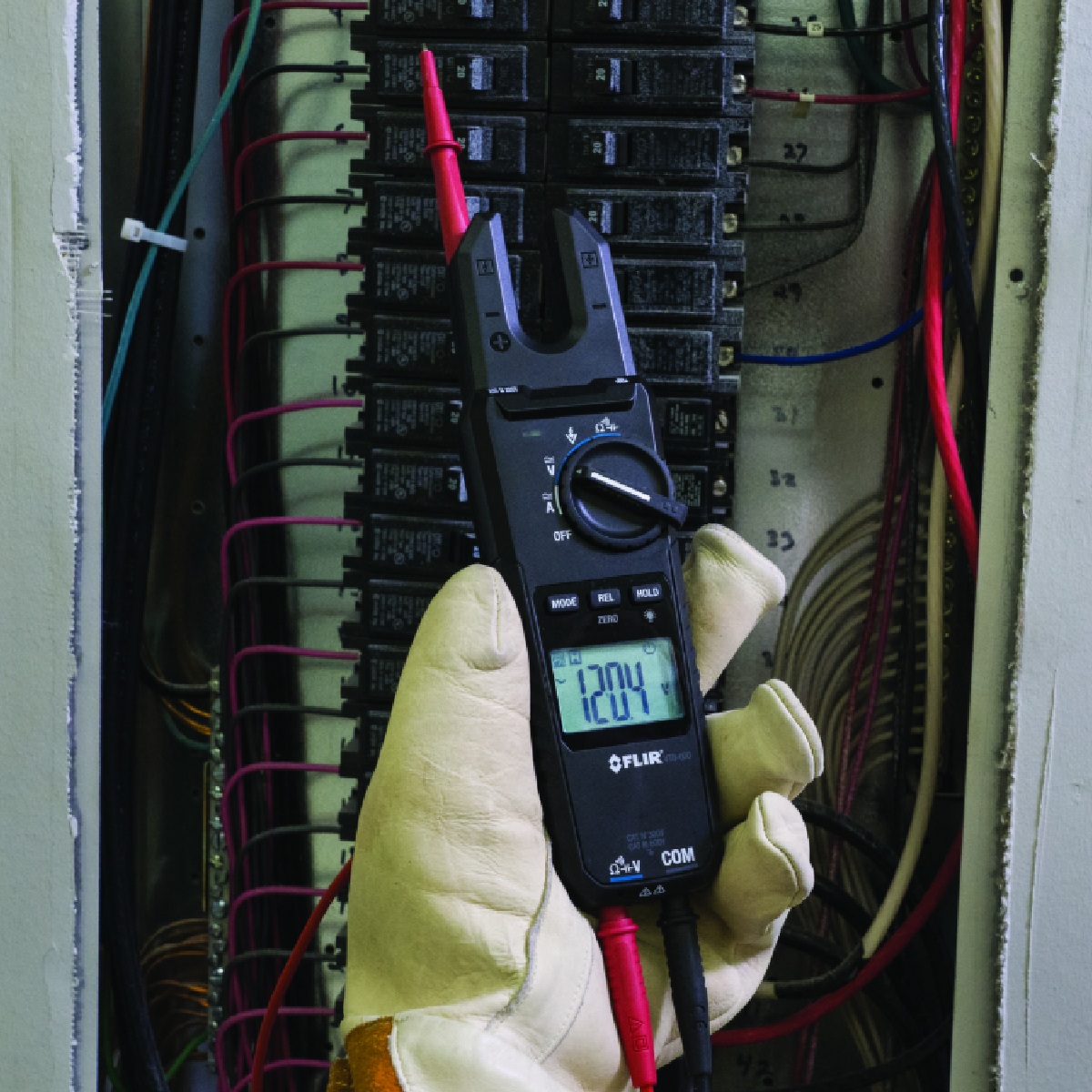 FLIR VT8-1000 Spännings-, kontinuitets- och strömtestare