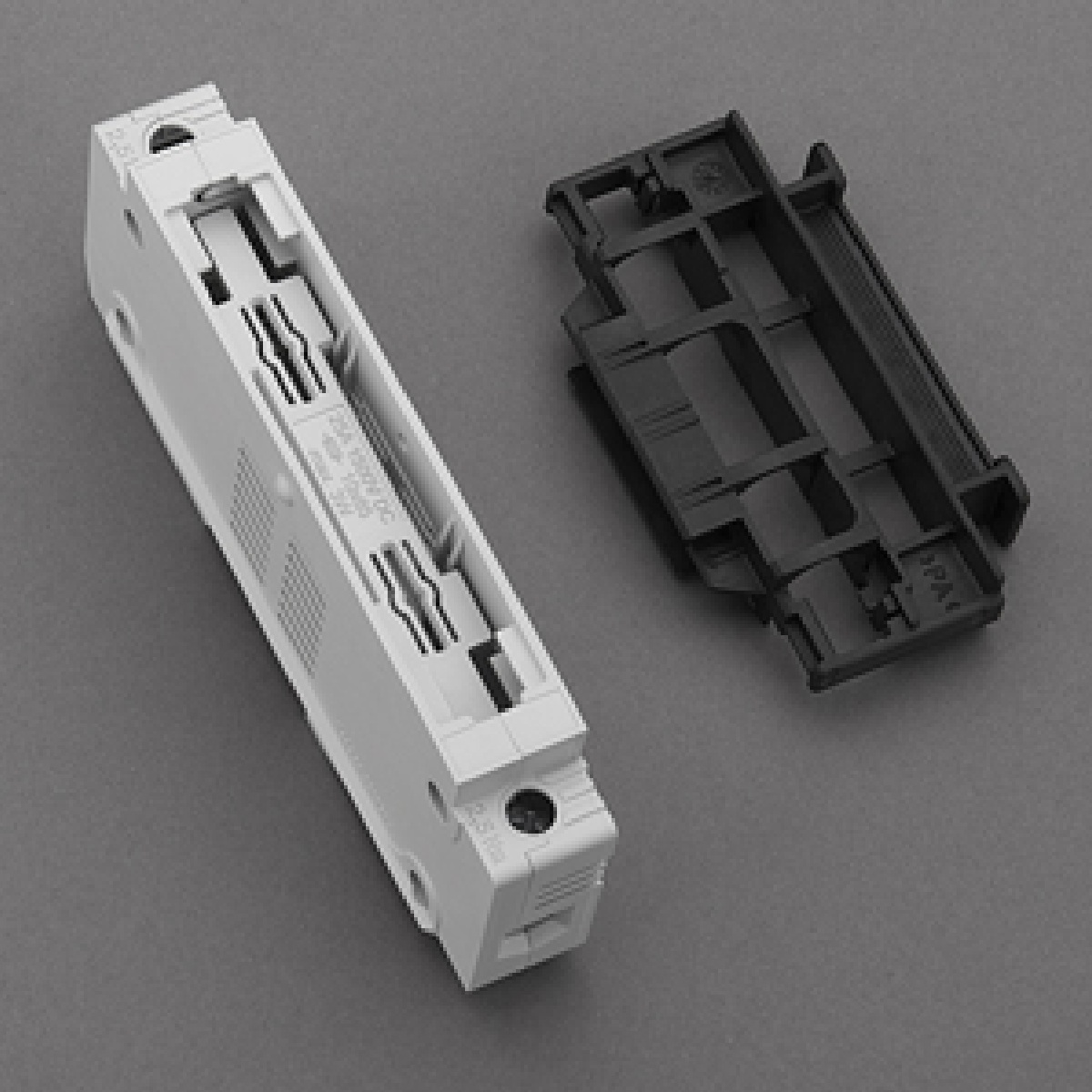 31555 Säkr.hållare 1-pol.f. cyl.säkr. 10x85,32A/1500VDC. SECUR