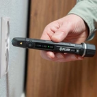 FLIR VP54 beröringsfri spänningsprovare, ficklampa, trippellarm CAT IV