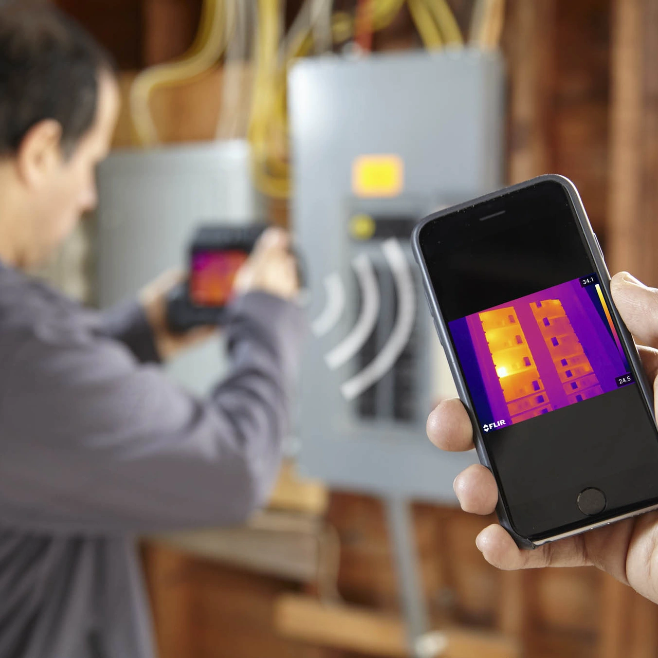 Flir T530 Värmekamera, 320 x 240 pixlar, -20°C till +650°C (tillval +1200°C)